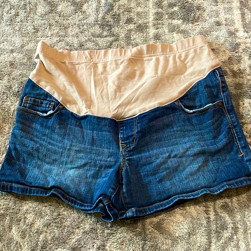 Maternity Full Panel denim shorts